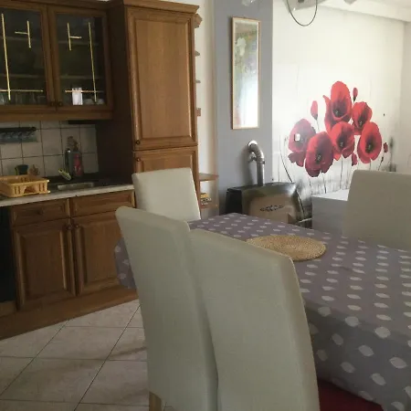 Vakantiehuis Sueti Nyaralo