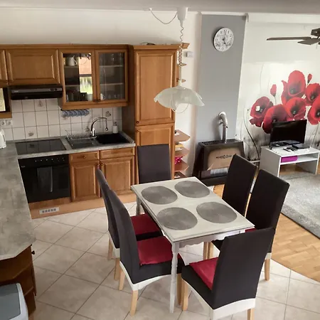 Sueti Nyaralo Semesterbostad *