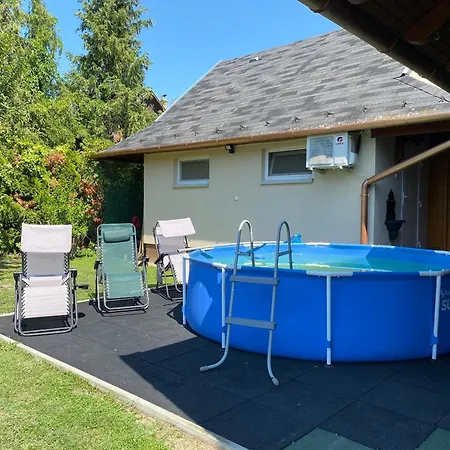 Sueti Nyaralo * Balatonmáriafürdő